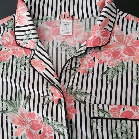 Night shirt - Picture 4 of 4